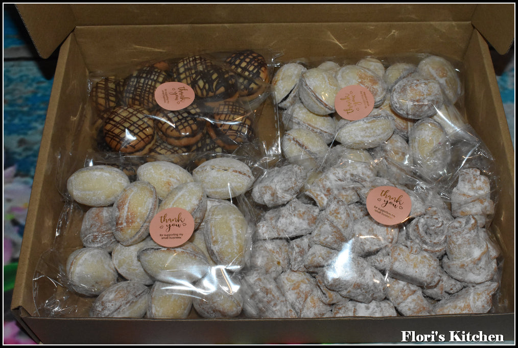 Mixed box with Walnut Cookies, Rugelach Cookies and Chocolate Sandwich Cookies