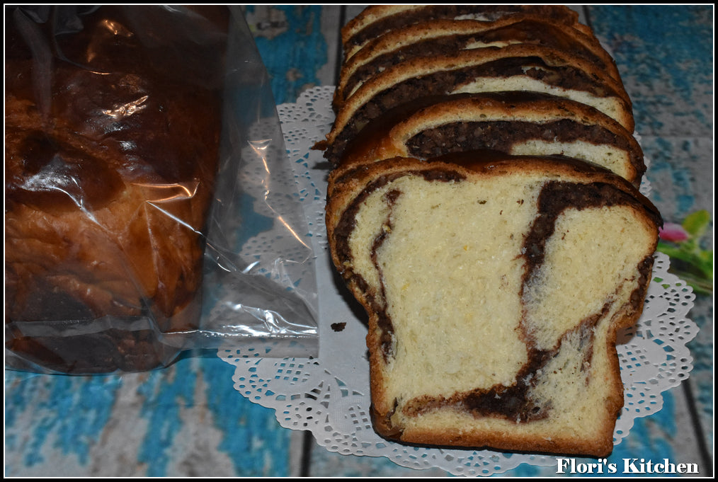 Walnut Roll (Cozonac Cu Nuca)